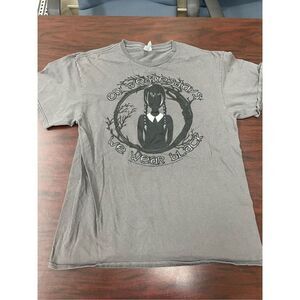 On Wednesday We Wear Black Short Sleeve Grey Tee Shirt Size Large
